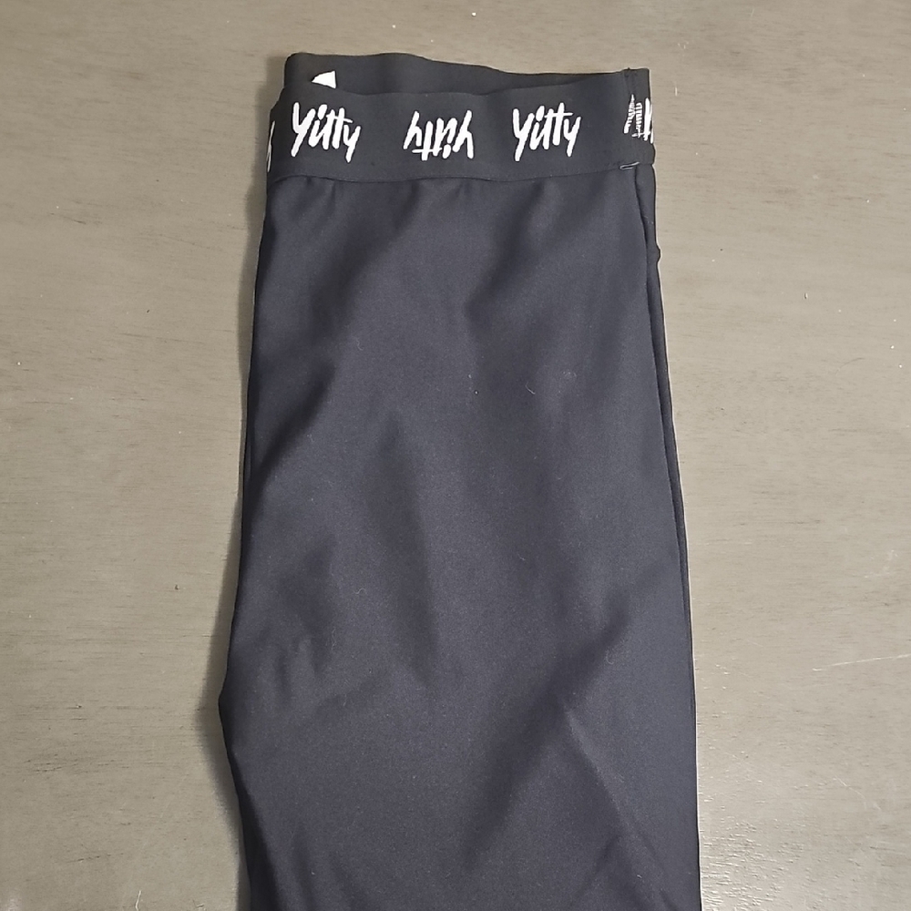 YITTY Black Leggings